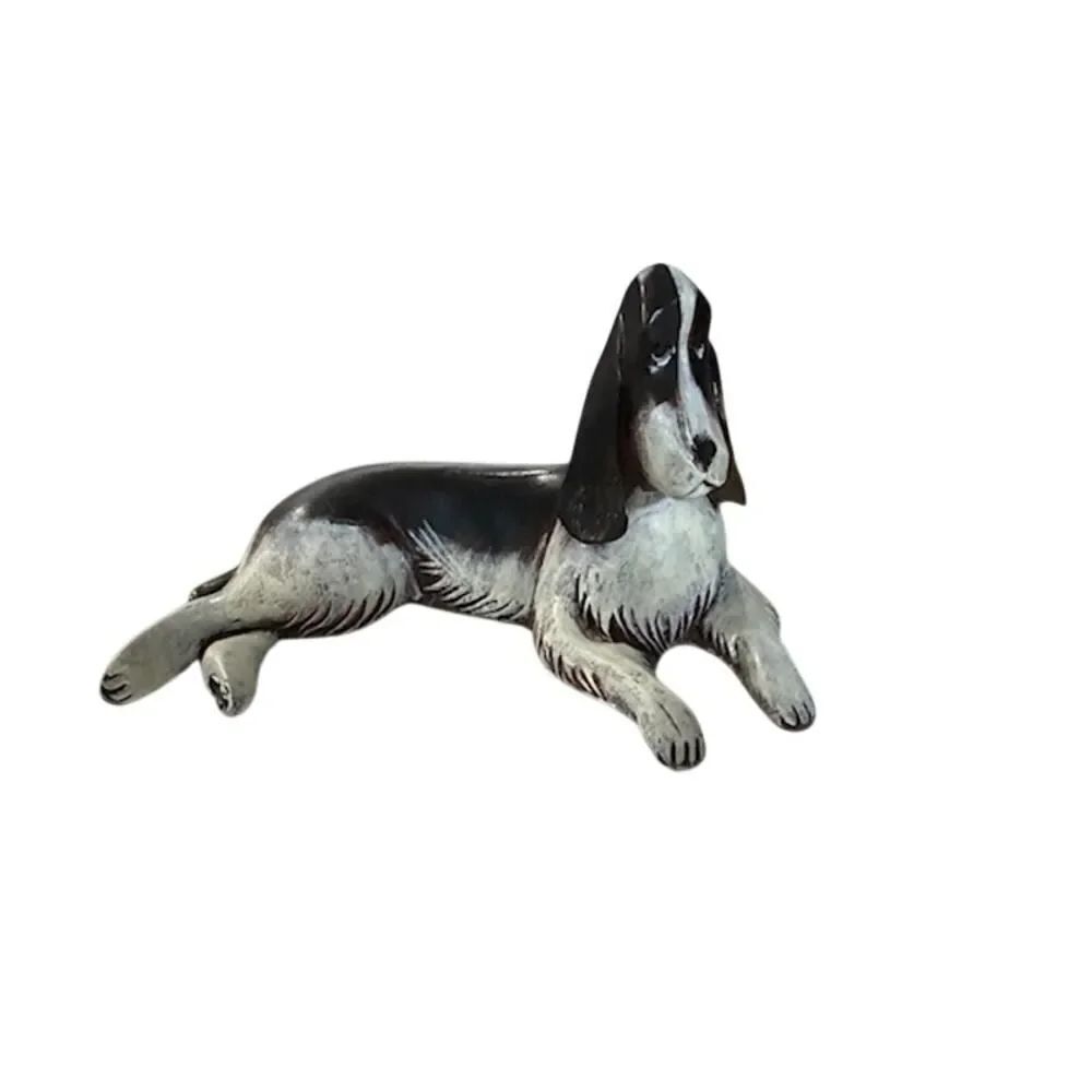 Springer Spaniel Figurine by Lynda Pleet Black & White Figurine